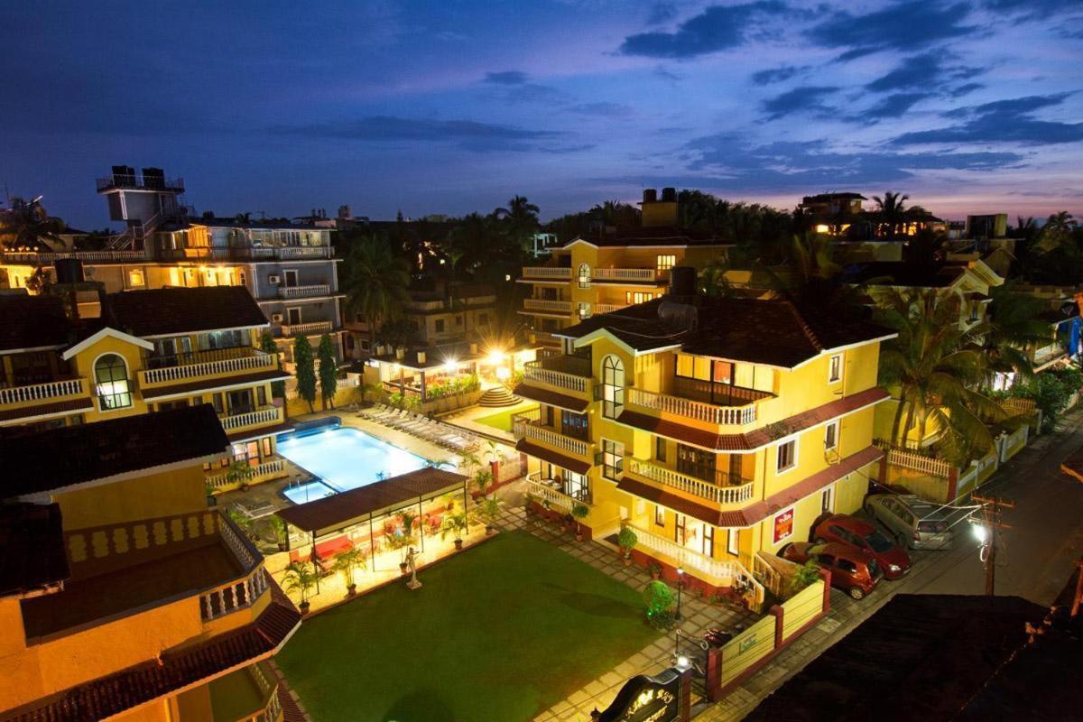Marina Bay Beach Resort Candolim Exteriör bild